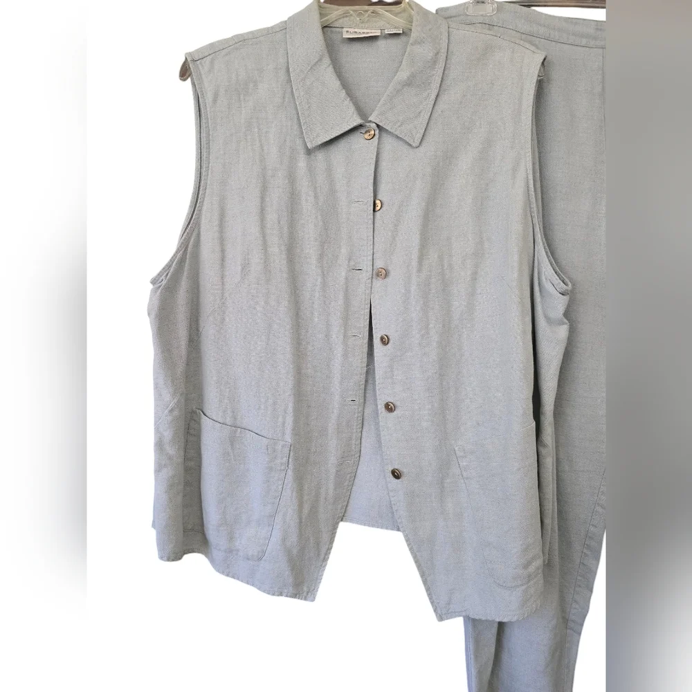 1X/2X Linen 3-piece Outfit: 2x Jacket, 16 Pants & Shorts. Light Blue / Gray - Picture 8 of 9